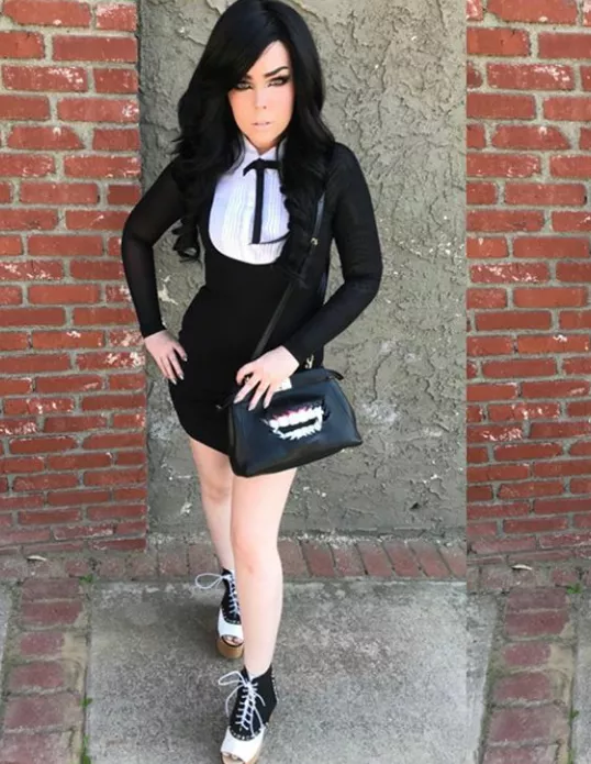 When suzy gets dolled up we all want to ruin her look and make a mess of her right? posted by [deleted]