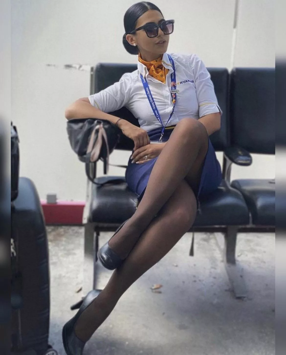 When the flight is delayed and you have to keep the passengers entertained 🇧🇪 posted by arrayoutofbounds