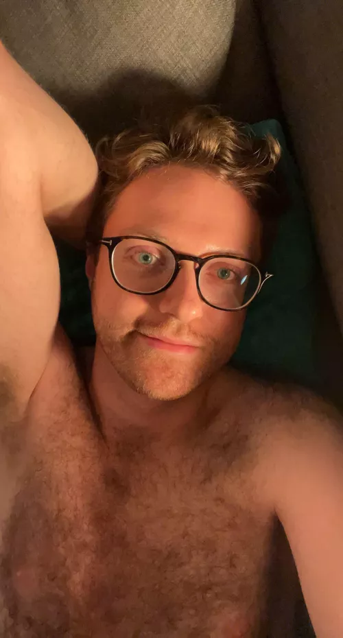 When the light hits just right by HelaasPindakaas93