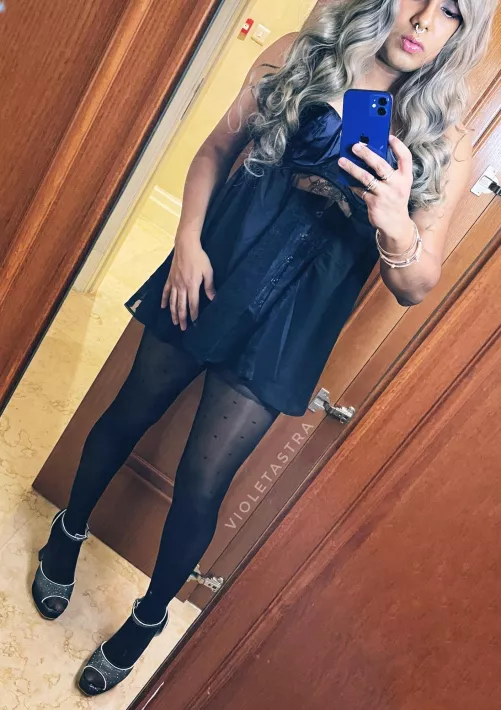 When you are all alone, you gotta doll up by violetastra