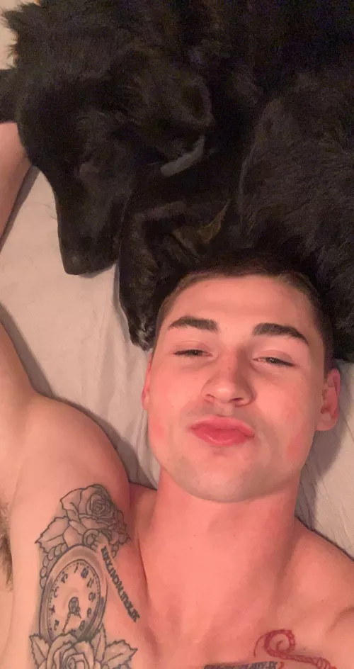 When you wanna stay in bed with your girl allll dayyy 😜 by j_joseph69