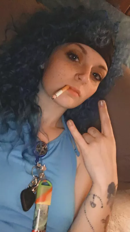 Where all dying anyways, smoke anotha one 🤘🏻 by satansTempest