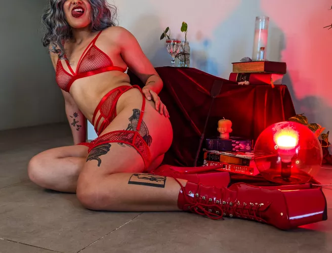 Where are my American Vampire and Buffy [f]ans? by _indigoskye