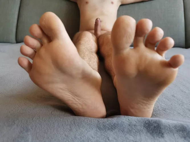 Where to start licking? by hornyStudent25