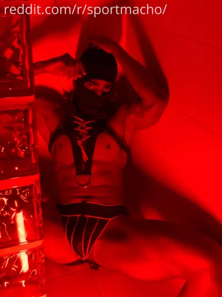 Where u wanna start? 💪🏾🍆🍑🔥👅 by sportmacho