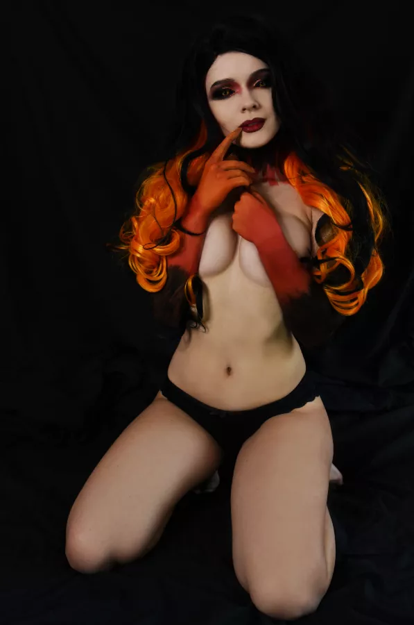 Where's my Earth Chan, I want to eat her! ~ Black Hole Chan by Evenink_cosplay posted by irina_sabetskaya