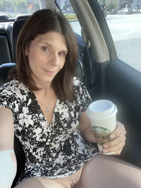 Whether ending the weekend or starting the new week…I’m the boost that you need (39F) by AutumnGoddess81