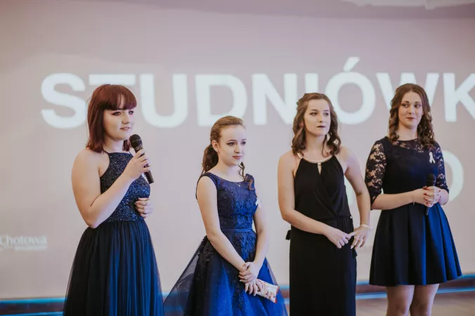 Which and how? by Mother_Raspberry4763