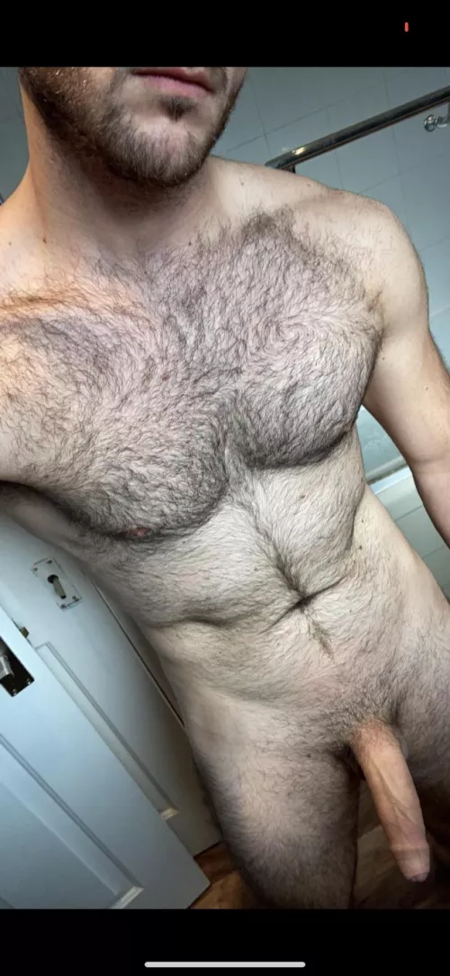 Which beta wants to come and give me a rub down? by vinceee27