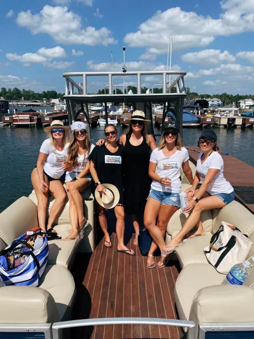 Which boat Milf? Pm open by pmo1908