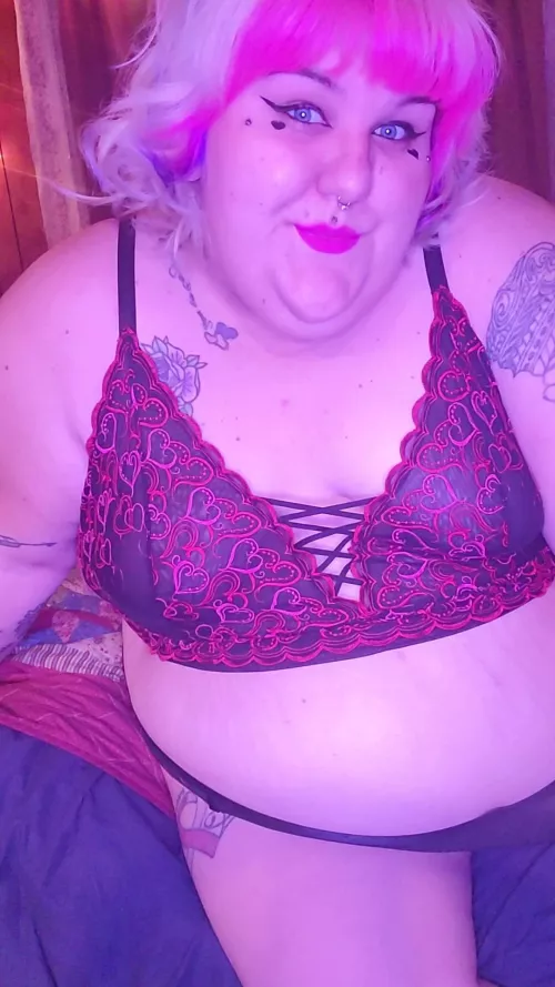 Which hearts are you looking at? by blue_bunnie98