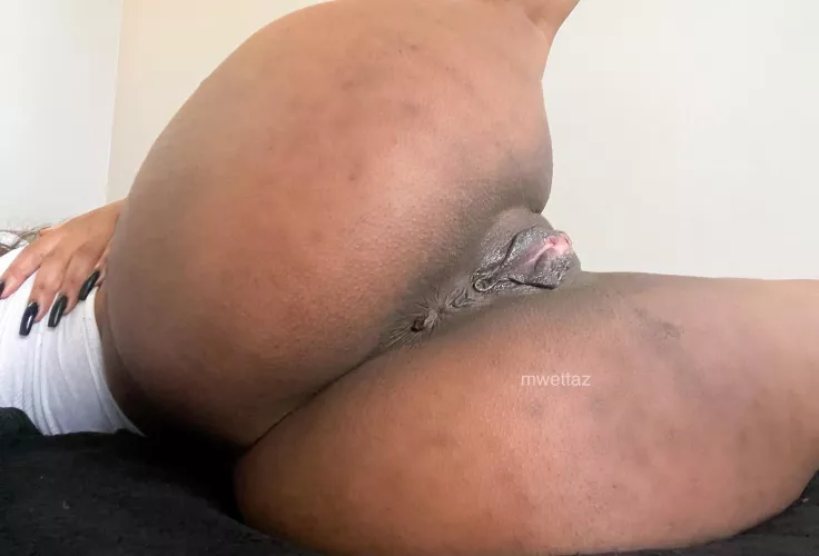 Which hole are you choosing? by mwettaz