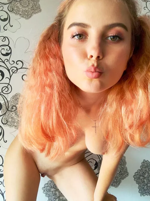 Which lips are better? by cutelilme