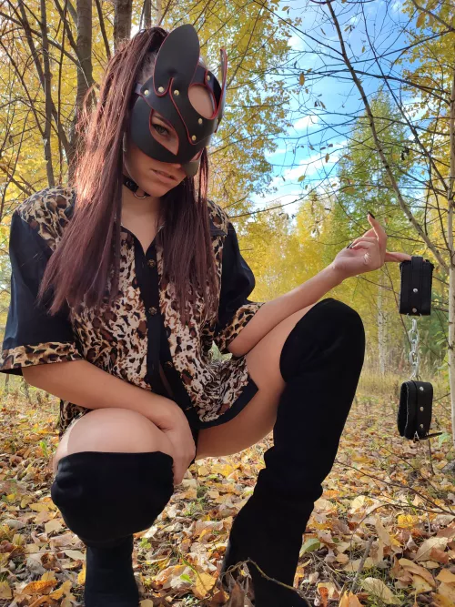 which of ns will wear it? by Kate_rabbit