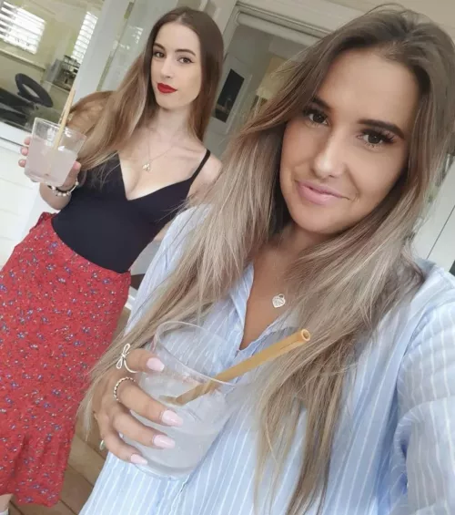 Which one are you stretching out? by noddy-nick