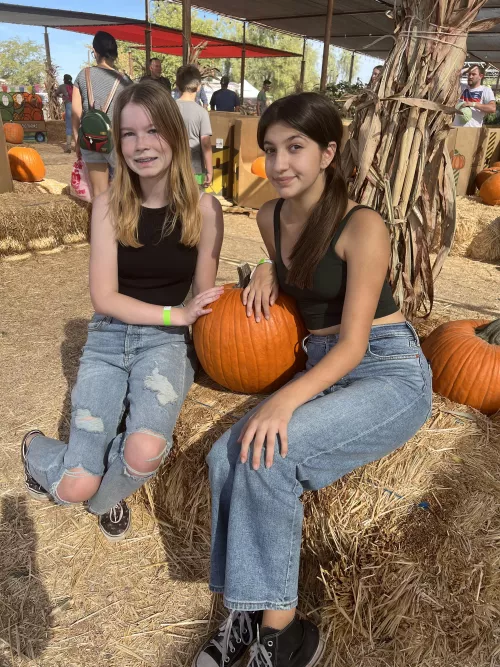 Which one of these young college teens are you picking by SxyAZ