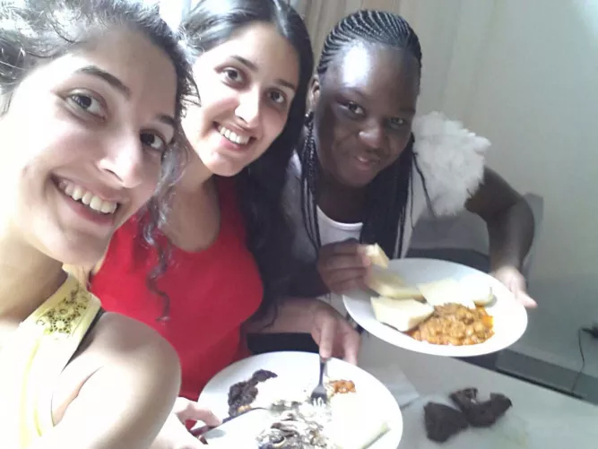 Which one should I fuck? by Fyntasy