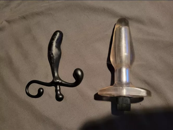 Which one should I put in? by Fisticuffs24