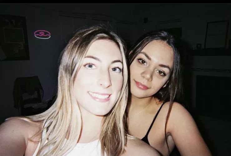 Which one you facefucking by Ok-Satisfaction-2172