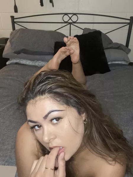 Which part of my foot would you kiss first? by manijade