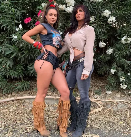 Which sexy cowgirl you going with mom or daughter? 😍🥵🍑 by Elizabethann0206-1