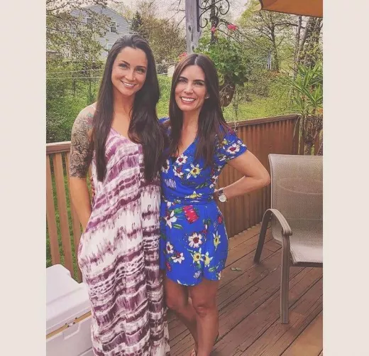 which sister by rogerrabit69