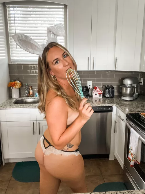 Whipping up some tasty treats 💋⏲ by Florida_Beach_Bum