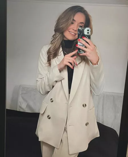 White Suit by BOOOOOOOBIES