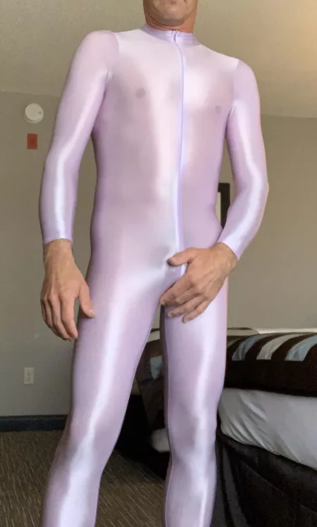 White suit w/2 way zipper by jomich379