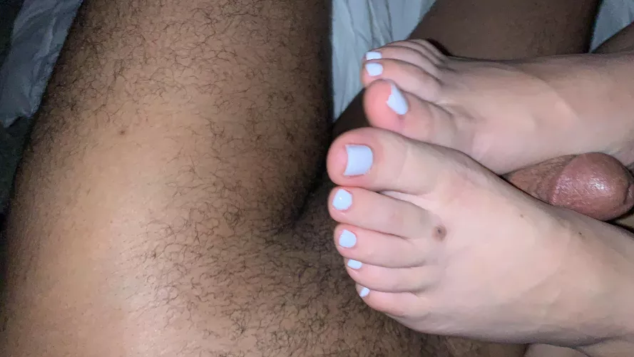 White toes by mason699