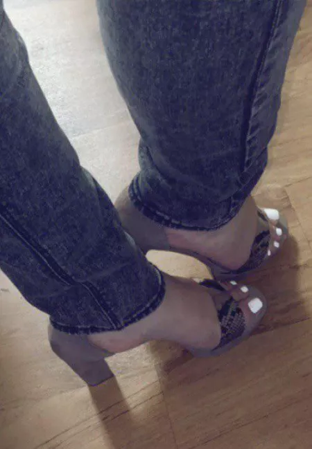 White toes never fail 😉 by DiamondsOnAmanda