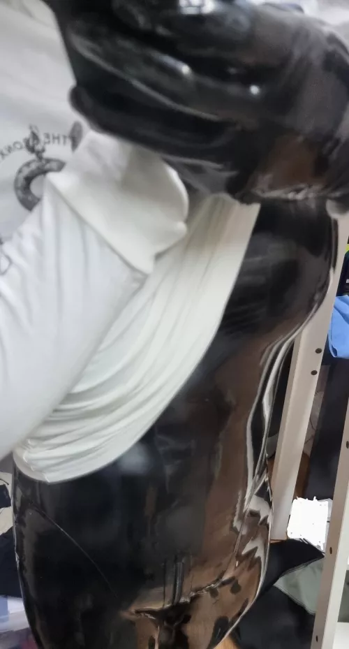 White T-shirt with latex by lenovira