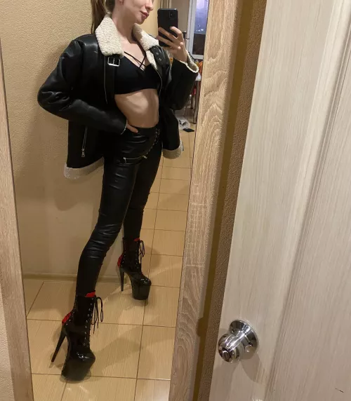 @white.amazon by cum_on_body