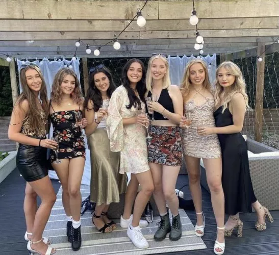 Who and why ? by VIER_5