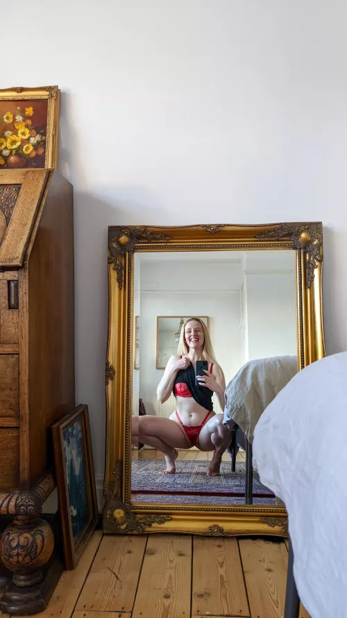 Who can blame me for smiling at myself?! by beatricehartley