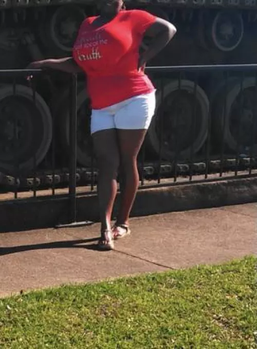 Who can get my moms nudes by mym0mb1gtits