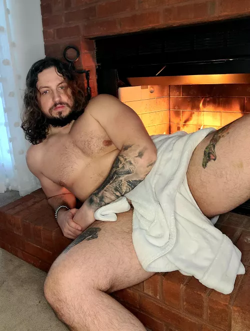 Who can I keep warm tonight 🥵😈💦 by Milky_Max_