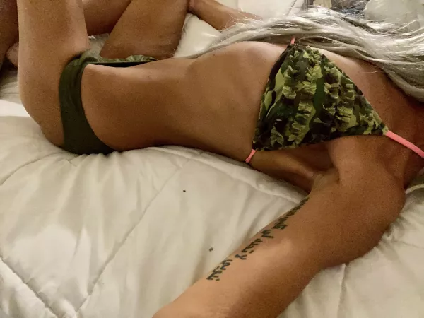 Who can remove this bikini and find what’s below the bridge 😉 by RylerinCa