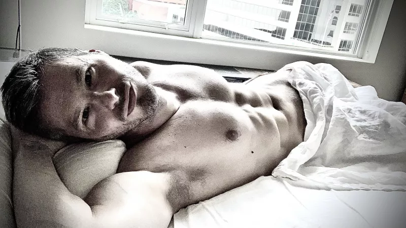 Who can resist the allure of fresh linen... by dishabiliophobe