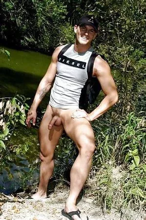 Who doesn’t love a man with his pants down? posted by tjones555