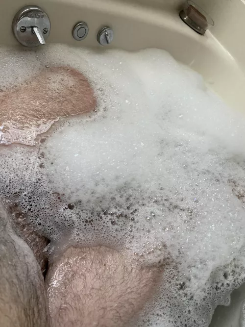 Who doesn’t love a nice bubble bath [make over 18] DMs open by grahamberbs