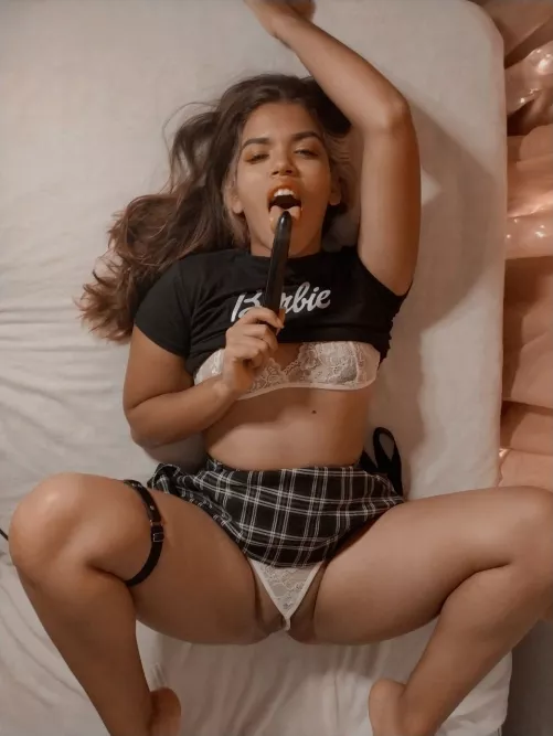 Who doesn't want a baby girl like me? / snap lunaveliz18 by bunnyfit