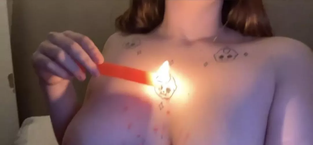 who else enjoys waxplay 😍 by aangelbxbyy