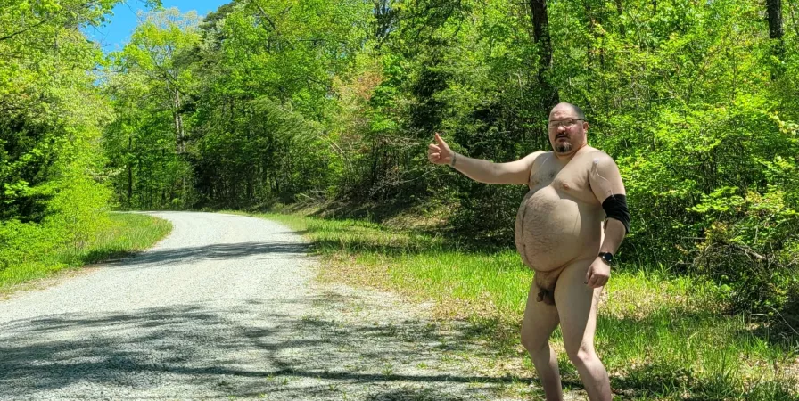 Who else likes to jack off outside? by Few-Code9415