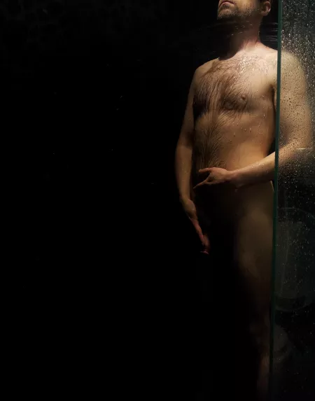 who else loves to shower in the dark?... by BaltarsCult