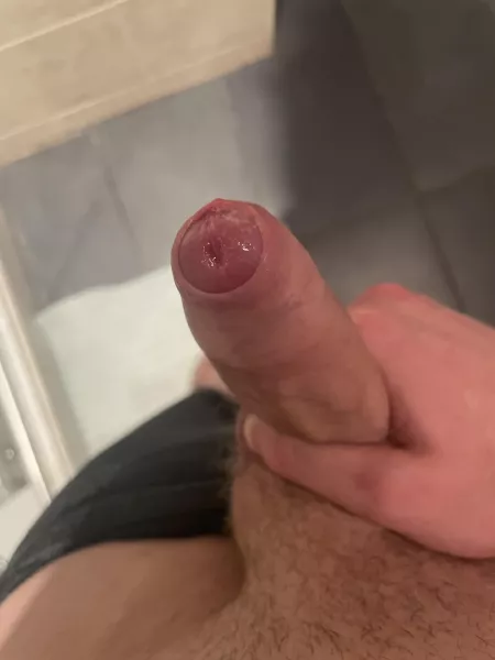 Who fancies some precum? 🥰 by 420_stonerr_bonerr