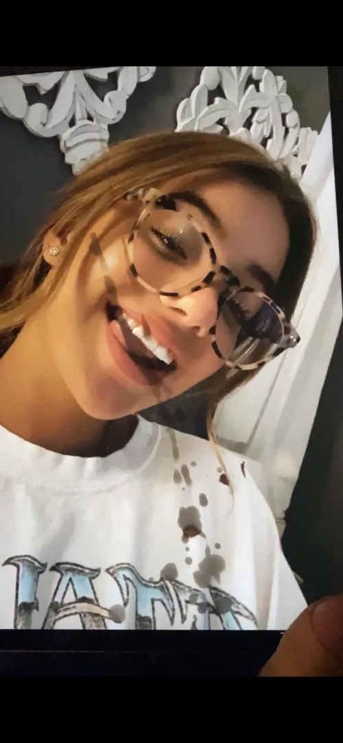 Who has a girl i can cum on kik me holf1234 by Usual-Highway9494