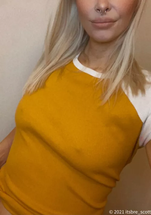 Who here appreciates smaller chests with no bras? 💗 by Suitable-Ad9538