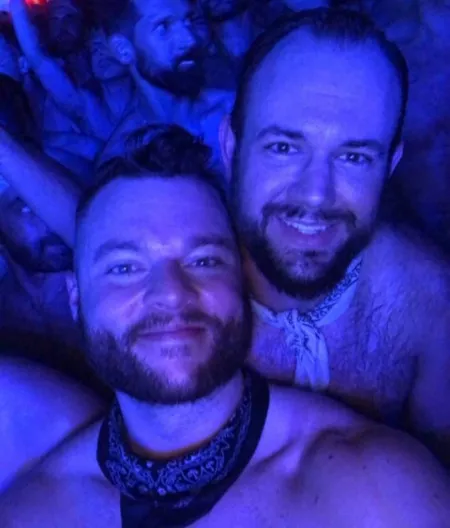 Who here likes to dance? by bearslooking