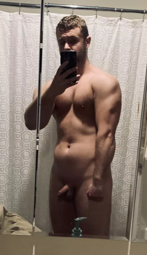 Who here likes triceps? (21) by nathanfc371